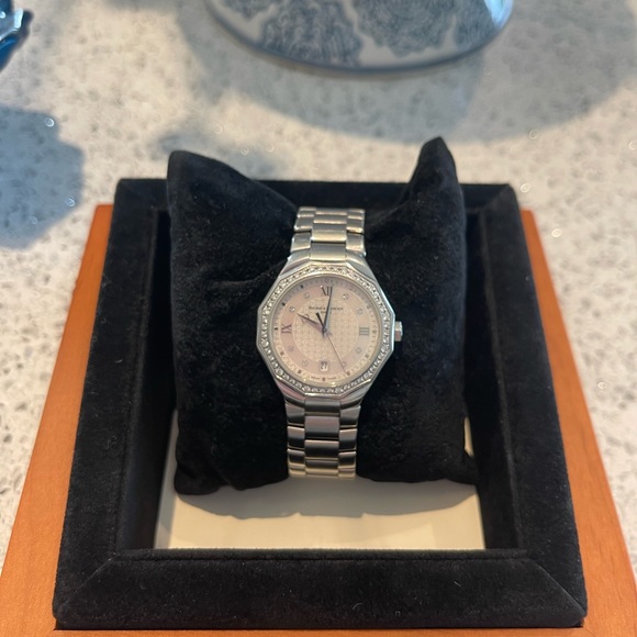Baume & Mercier white gold women’s watch